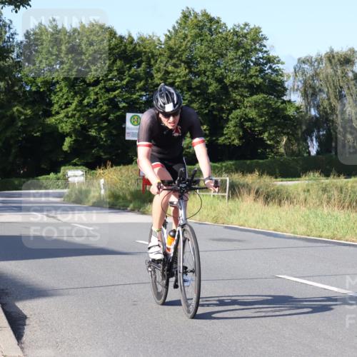 25.08.2024 - Elbe Triathlon Hamburg Fuchs,  Jonas http://msf.ph/oto/6853517 25.08.2024 09:17:02 Radfahren 277, 59 meine-sportfotos.de