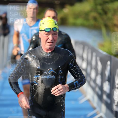 25.08.2024 - Elbe Triathlon Hamburg H.Heesch http://msf.ph/oto/6853549 25.08.2024 09:01:24 Schwimmen 175, 210, 215, 238, 270, 284, 293, 309, 318 meine-sportfotos.de