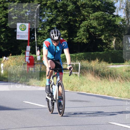 25.08.2024 - Elbe Triathlon Hamburg Fuchs,  Jonas http://msf.ph/oto/6853624 25.08.2024 09:17:28 Radfahren 321, 256 meine-sportfotos.de