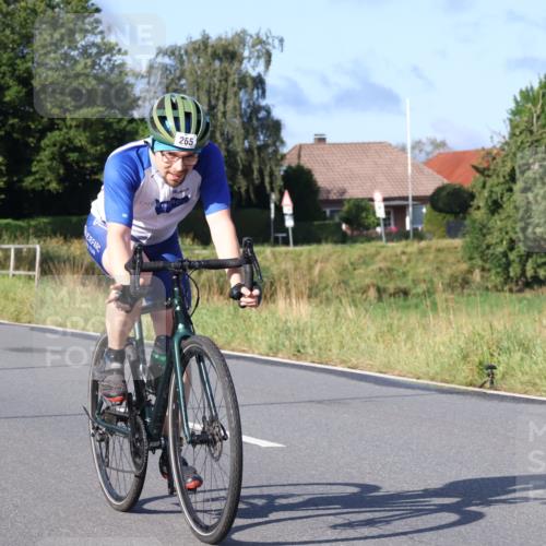 25.08.2024 - Elbe Triathlon Hamburg Fuchs,  Jonas http://msf.ph/oto/6854748 25.08.2024 09:17:49 Radfahren 289, 323, 265, 71 meine-sportfotos.de