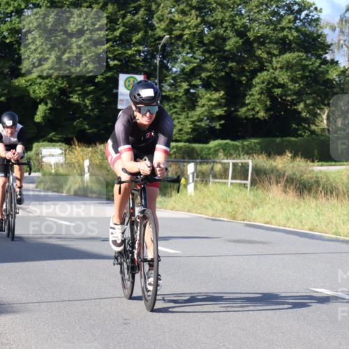 25.08.2024 - Elbe Triathlon Hamburg Fuchs,  Jonas http://msf.ph/oto/6855119 25.08.2024 09:18:12 Radfahren 391, 326, 107, 339, 234 meine-sportfotos.de