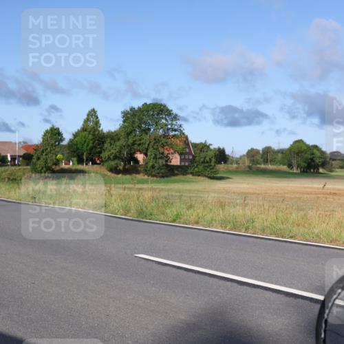 25.08.2024 - Elbe Triathlon Hamburg Fuchs,  Jonas http://msf.ph/oto/6855223 25.08.2024 09:18:16 Radfahren 326, 107, 339, 234, 325 meine-sportfotos.de