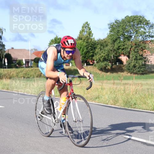 25.08.2024 - Elbe Triathlon Hamburg Fuchs,  Jonas http://msf.ph/oto/6855253 25.08.2024 09:18:22 Radfahren 325 meine-sportfotos.de