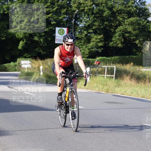 25.08.2024 - Elbe Triathlon Hamburg Fuchs,  Jonas http://msf.ph/oto/6855279 25.08.2024 09:18:30 Radfahren 119, 228, 73, 50 meine-sportfotos.de