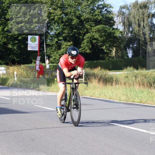 25.08.2024 - Elbe Triathlon Hamburg Fuchs,  Jonas http://msf.ph/oto/6855484 25.08.2024 09:18:37 Radfahren 228, 73, 50, 242 meine-sportfotos.de