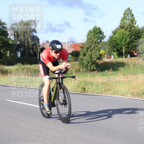 25.08.2024 - Elbe Triathlon Hamburg Fuchs,  Jonas http://msf.ph/oto/6855511 25.08.2024 09:18:38 Radfahren 228, 73, 50, 242 meine-sportfotos.de