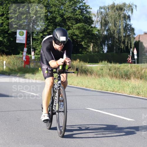 25.08.2024 - Elbe Triathlon Hamburg Fuchs,  Jonas http://msf.ph/oto/6855565 25.08.2024 09:18:54 Radfahren 164, 345, 200, 156, 155 meine-sportfotos.de