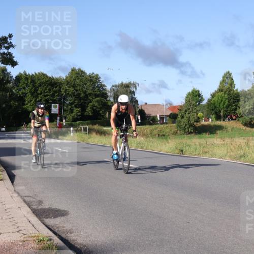 25.08.2024 - Elbe Triathlon Hamburg Fuchs,  Jonas http://msf.ph/oto/6855681 25.08.2024 09:18:58 Radfahren 164, 345, 200, 156, 155 meine-sportfotos.de