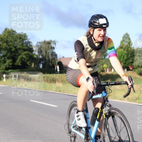 25.08.2024 - Elbe Triathlon Hamburg Fuchs,  Jonas http://msf.ph/oto/6855723 25.08.2024 09:18:59 Radfahren 164, 345, 200, 156, 155 meine-sportfotos.de