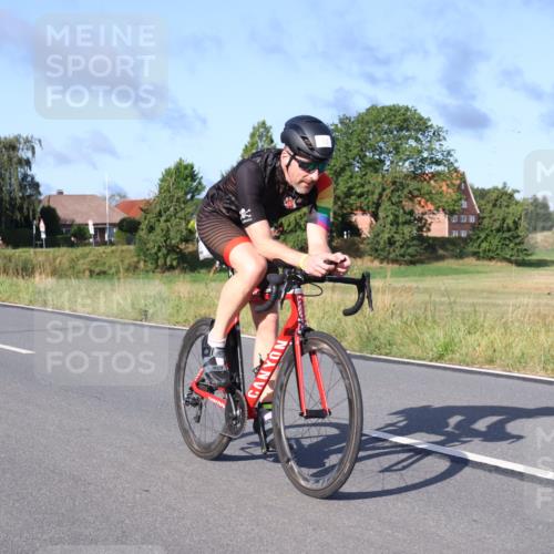 25.08.2024 - Elbe Triathlon Hamburg Fuchs,  Jonas http://msf.ph/oto/6855800 25.08.2024 09:19:07 Radfahren 53, 139, 176 meine-sportfotos.de