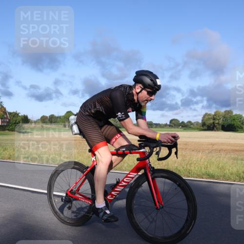 25.08.2024 - Elbe Triathlon Hamburg Fuchs,  Jonas http://msf.ph/oto/6855815 25.08.2024 09:19:07 Radfahren 53, 139, 176 meine-sportfotos.de