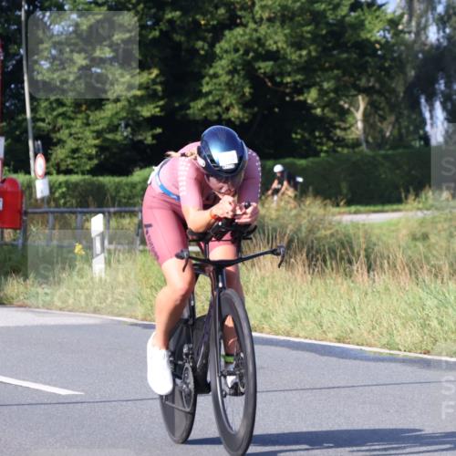 25.08.2024 - Elbe Triathlon Hamburg Fuchs,  Jonas http://msf.ph/oto/6855836 25.08.2024 09:19:11 Radfahren 53, 139, 176, 243 meine-sportfotos.de