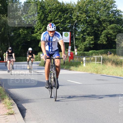 25.08.2024 - Elbe Triathlon Hamburg Fuchs,  Jonas http://msf.ph/oto/6855980 25.08.2024 09:19:18 Radfahren 176, 243, 268, 396, 269, 319 meine-sportfotos.de