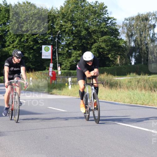 25.08.2024 - Elbe Triathlon Hamburg Fuchs,  Jonas http://msf.ph/oto/6856012 25.08.2024 09:19:20 Radfahren 243, 268, 396, 269, 319, 40 meine-sportfotos.de