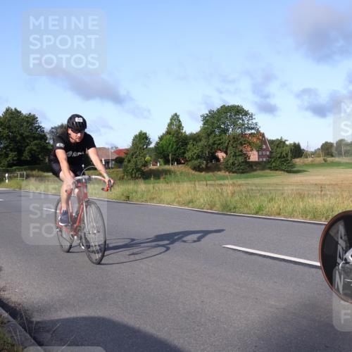25.08.2024 - Elbe Triathlon Hamburg Fuchs,  Jonas http://msf.ph/oto/6856043 25.08.2024 09:19:21 Radfahren 243, 268, 396, 269, 319, 40 meine-sportfotos.de