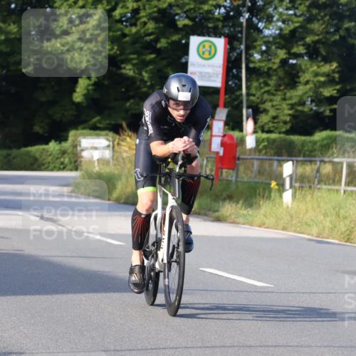 25.08.2024 - Elbe Triathlon Hamburg Fuchs,  Jonas http://msf.ph/oto/6856109 25.08.2024 09:19:26 Radfahren 269, 319, 40 meine-sportfotos.de