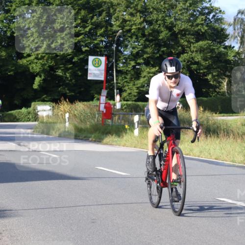 25.08.2024 - Elbe Triathlon Hamburg Fuchs,  Jonas http://msf.ph/oto/6856320 25.08.2024 09:19:44 Radfahren 199, 281 meine-sportfotos.de