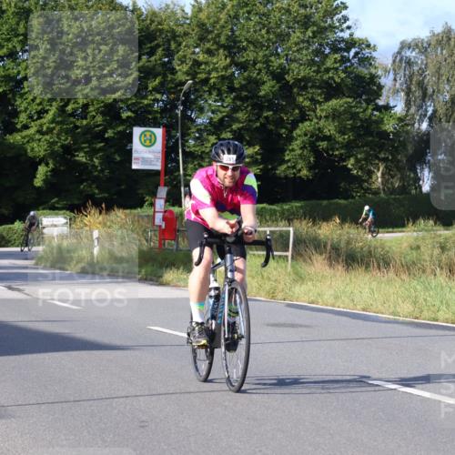 25.08.2024 - Elbe Triathlon Hamburg Fuchs,  Jonas http://msf.ph/oto/6856330 25.08.2024 09:19:47 Radfahren 199, 281, 99, 38 meine-sportfotos.de