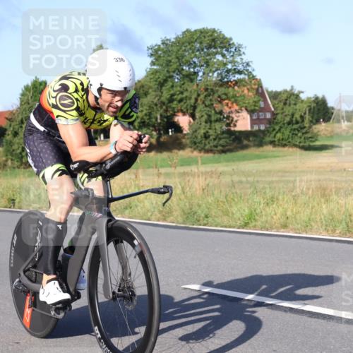 25.08.2024 - Elbe Triathlon Hamburg Fuchs,  Jonas http://msf.ph/oto/6856594 25.08.2024 09:20:08 Radfahren 232, 172, 336 meine-sportfotos.de