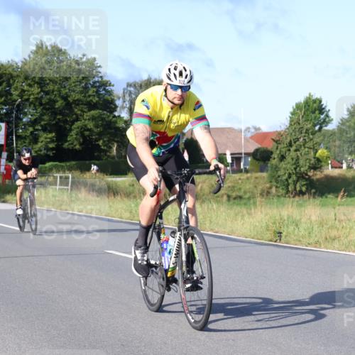 25.08.2024 - Elbe Triathlon Hamburg Fuchs,  Jonas http://msf.ph/oto/6856769 25.08.2024 09:20:20 Radfahren 263, 279, 322, 313 meine-sportfotos.de