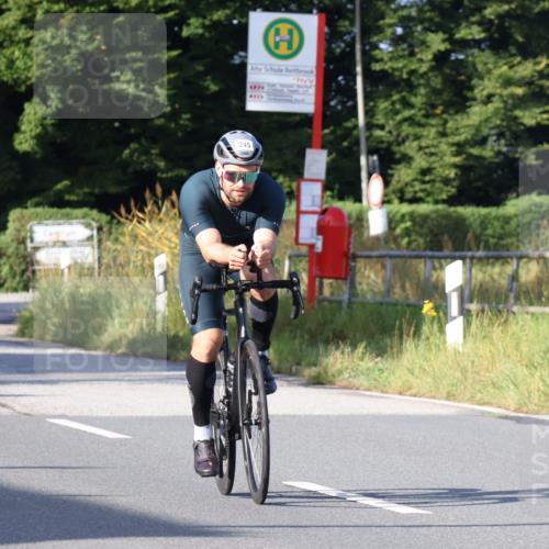 25.08.2024 - Elbe Triathlon Hamburg Fuchs,  Jonas http://msf.ph/oto/6856984 25.08.2024 09:20:38 Radfahren 224, 316, 159, 245, 80, 433 meine-sportfotos.de