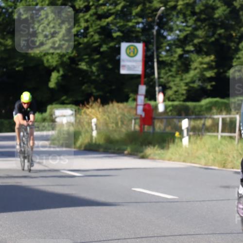 25.08.2024 - Elbe Triathlon Hamburg Fuchs,  Jonas http://msf.ph/oto/6857012 25.08.2024 09:20:39 Radfahren 316, 159, 245, 80, 433 meine-sportfotos.de