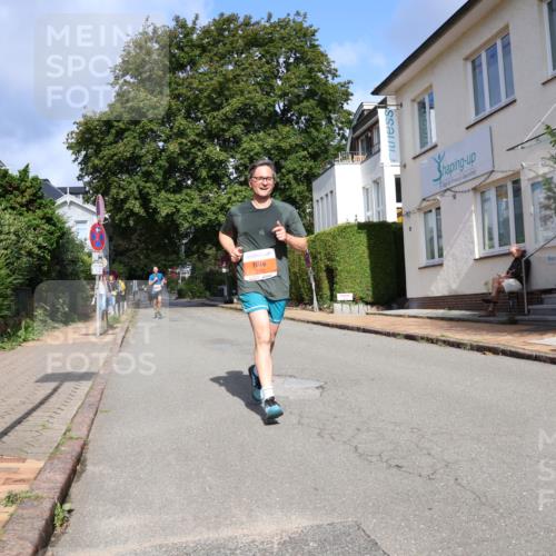 25.08.2024 - 20. Blankeneser Heldenlauf Strokosch-Dieckow http://msf.ph/oto/6857436 25.08.2024 09:48:41 Ziel 216, 250 meine-sportfotos.de