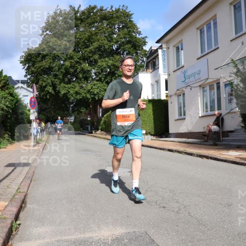 25.08.2024 - 20. Blankeneser Heldenlauf Strokosch-Dieckow http://msf.ph/oto/6857444 25.08.2024 09:48:42 Ziel 112, 216, 250 meine-sportfotos.de