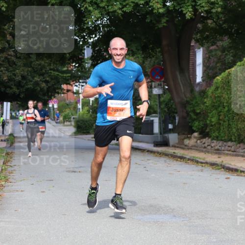 25.08.2024 - 20. Blankeneser Heldenlauf Strokosch-Dieckow http://msf.ph/oto/6857464 25.08.2024 09:48:45 Ziel 112, 166, 216, 250 meine-sportfotos.de