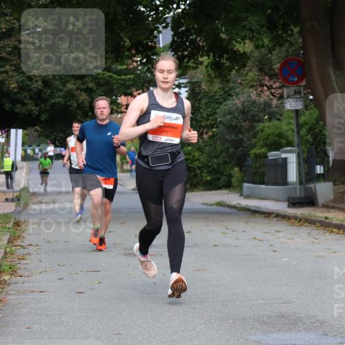 25.08.2024 - 20. Blankeneser Heldenlauf Strokosch-Dieckow http://msf.ph/oto/6857496 25.08.2024 09:48:50 Ziel 112, 131, 166, 216 meine-sportfotos.de