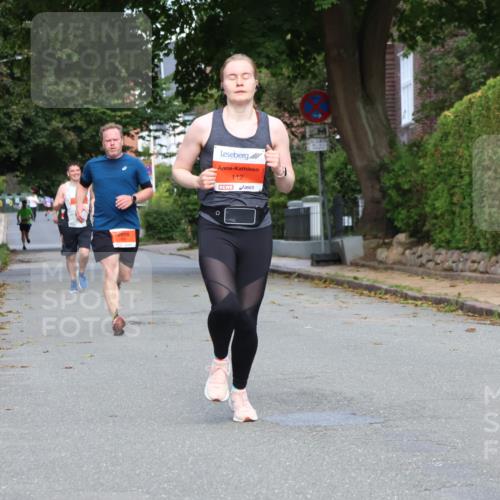25.08.2024 - 20. Blankeneser Heldenlauf Strokosch-Dieckow http://msf.ph/oto/6857501 25.08.2024 09:48:51 Ziel 112, 131, 166, 216 meine-sportfotos.de
