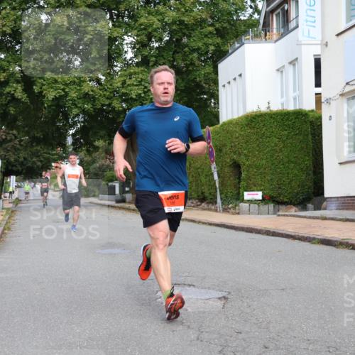 25.08.2024 - 20. Blankeneser Heldenlauf Strokosch-Dieckow http://msf.ph/oto/6857567 25.08.2024 09:48:55 Ziel 112, 118, 131, 166 meine-sportfotos.de