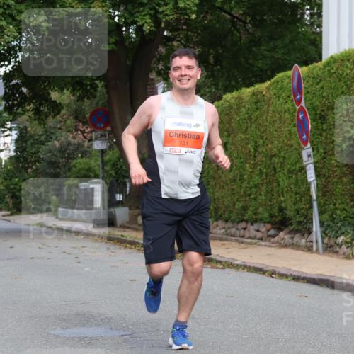 25.08.2024 - 20. Blankeneser Heldenlauf Strokosch-Dieckow http://msf.ph/oto/6857608 25.08.2024 09:48:57 Ziel 112, 118, 131, 166 meine-sportfotos.de