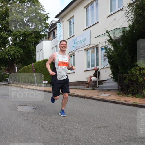 25.08.2024 - 20. Blankeneser Heldenlauf Strokosch-Dieckow http://msf.ph/oto/6857630 25.08.2024 09:48:58 Ziel 118, 131, 166 meine-sportfotos.de