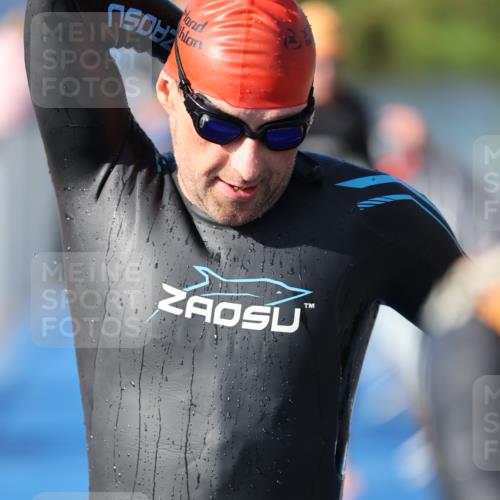 25.08.2024 - Elbe Triathlon Hamburg H.Heesch http://msf.ph/oto/6860316 25.08.2024 09:14:28 Schwimmen 338, 404, 414, 415, 419, 465 meine-sportfotos.de
