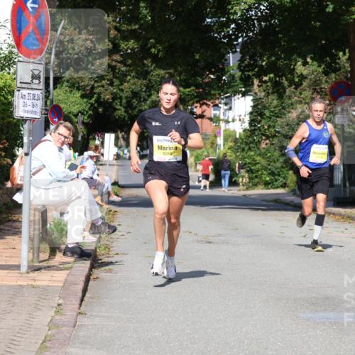25.08.2024 - 20. Blankeneser Heldenlauf Strokosch-Dieckow http://msf.ph/oto/6861073 25.08.2024 10:14:26 Ziel 6285, 6439 meine-sportfotos.de