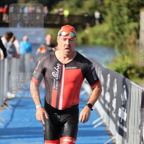 25.08.2024 - Elbe Triathlon Hamburg H.Heesch http://msf.ph/oto/6861812 25.08.2024 09:18:33 Schwimmen 333, 341, 355, 357, 361, 368, 374, 388, 406, 418 meine-sportfotos.de