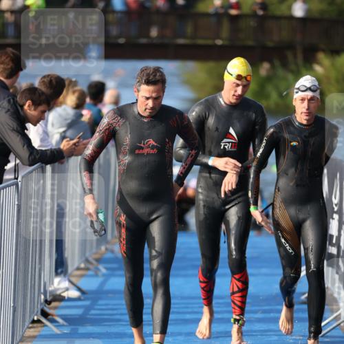 25.08.2024 - Elbe Triathlon Hamburg H.Heesch http://msf.ph/oto/6861976 25.08.2024 09:18:51 Schwimmen 221, 341, 355, 374, 376, 406, 407, 418, 528 meine-sportfotos.de