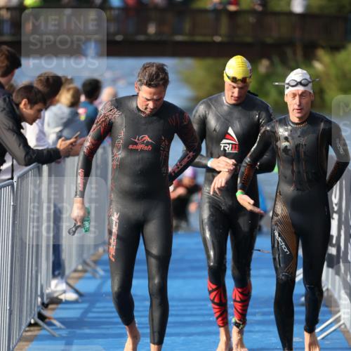 25.08.2024 - Elbe Triathlon Hamburg H.Heesch http://msf.ph/oto/6861991 25.08.2024 09:18:51 Schwimmen 221, 341, 355, 374, 376, 406, 407, 418, 528 meine-sportfotos.de