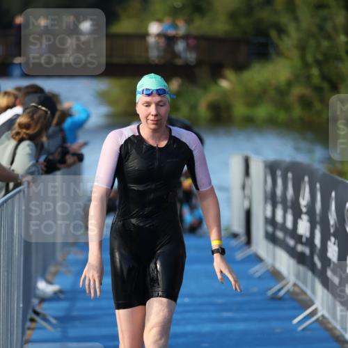 25.08.2024 - Elbe Triathlon Hamburg H.Heesch http://msf.ph/oto/6862590 25.08.2024 09:29:57 Schwimmen 451, 463, 506, 508, 548, 553 meine-sportfotos.de