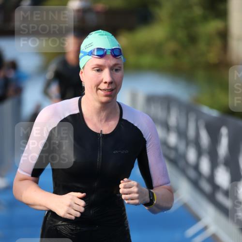 25.08.2024 - Elbe Triathlon Hamburg H.Heesch http://msf.ph/oto/6862634 25.08.2024 09:29:58 Schwimmen 451, 452, 463, 506, 508, 534, 548, 553 meine-sportfotos.de