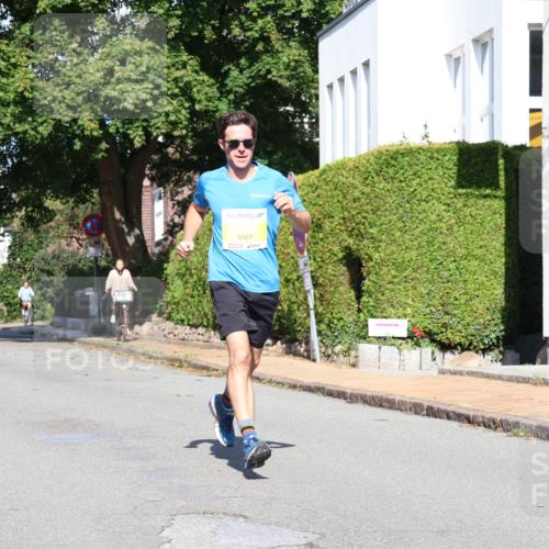 25.08.2024 - 20. Blankeneser Heldenlauf Strokosch-Dieckow http://msf.ph/oto/6862723 25.08.2024 10:21:12 Ziel 6521 meine-sportfotos.de