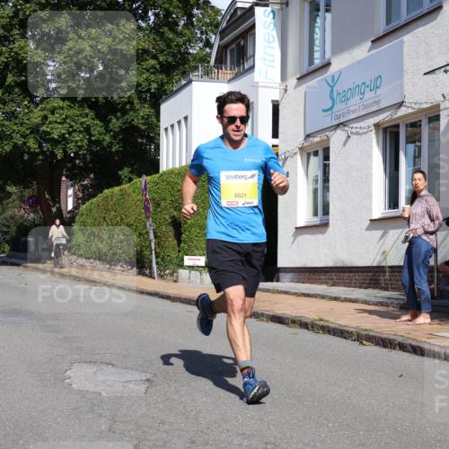 25.08.2024 - 20. Blankeneser Heldenlauf Strokosch-Dieckow http://msf.ph/oto/6862736 25.08.2024 10:21:13 Ziel 6521 meine-sportfotos.de
