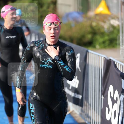 25.08.2024 - Elbe Triathlon Hamburg H.Heesch http://msf.ph/oto/6862864 25.08.2024 09:30:13 Schwimmen 411, 451, 452, 463, 470, 508, 515, 534, 548, 553 meine-sportfotos.de