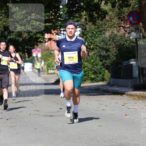 25.08.2024 - 20. Blankeneser Heldenlauf Strokosch-Dieckow http://msf.ph/oto/6862916 25.08.2024 10:22:08 Ziel 6088, 6121, 6160, 6498, 6523 meine-sportfotos.de