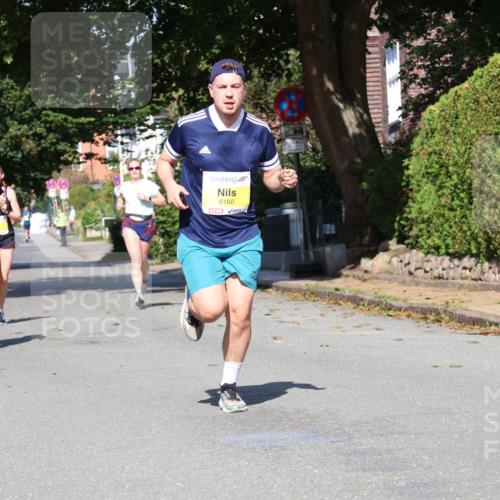 25.08.2024 - 20. Blankeneser Heldenlauf Strokosch-Dieckow http://msf.ph/oto/6862929 25.08.2024 10:22:10 Ziel 6088, 6121, 6160, 6498, 6523 meine-sportfotos.de