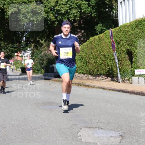 25.08.2024 - 20. Blankeneser Heldenlauf Strokosch-Dieckow http://msf.ph/oto/6862934 25.08.2024 10:22:11 Ziel 6088, 6121, 6160, 6498, 6523 meine-sportfotos.de