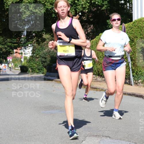 25.08.2024 - 20. Blankeneser Heldenlauf Strokosch-Dieckow http://msf.ph/oto/6862961 25.08.2024 10:22:15 Ziel 6088, 6121, 6160, 6498, 6523 meine-sportfotos.de