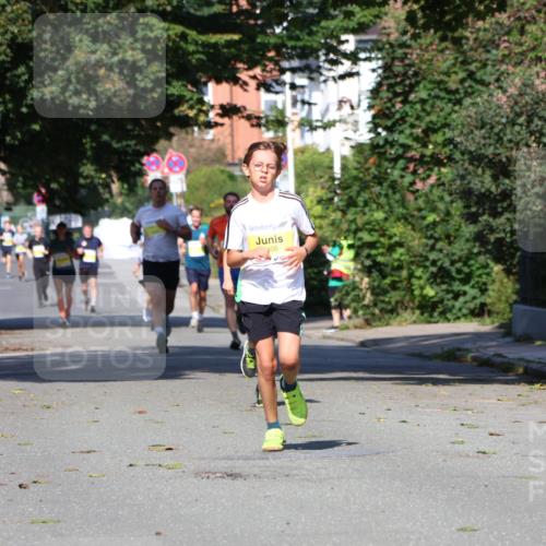 25.08.2024 - 20. Blankeneser Heldenlauf Strokosch-Dieckow http://msf.ph/oto/6862980 25.08.2024 10:22:29 Ziel 6406, 6531 meine-sportfotos.de