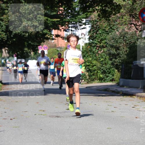 25.08.2024 - 20. Blankeneser Heldenlauf Strokosch-Dieckow http://msf.ph/oto/6862983 25.08.2024 10:22:30 Ziel 6406, 6528, 6531 meine-sportfotos.de